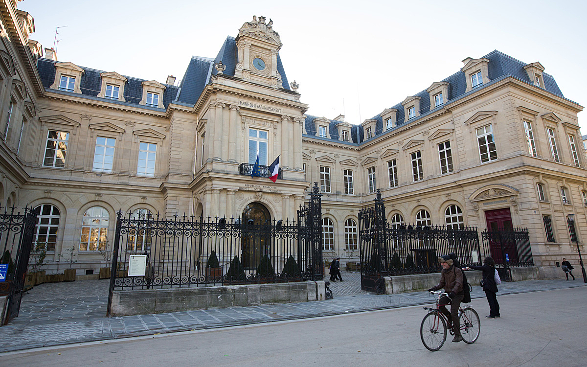 Façade de la mairie du 3e