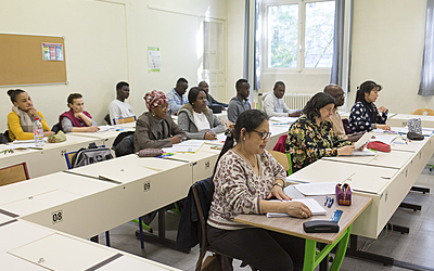 Cours municipaux d' adulte pour l'apprentissage de la langue Française
