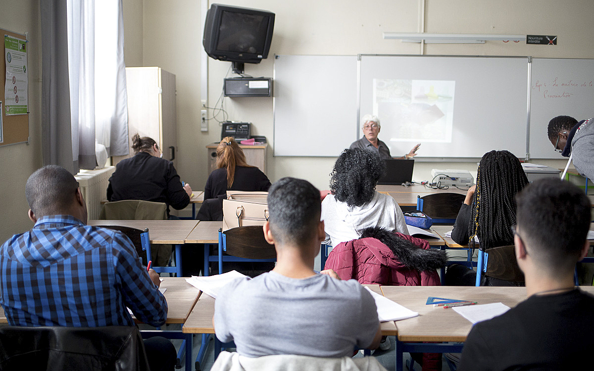 Cours municipaux d'adultes dans le 14e.