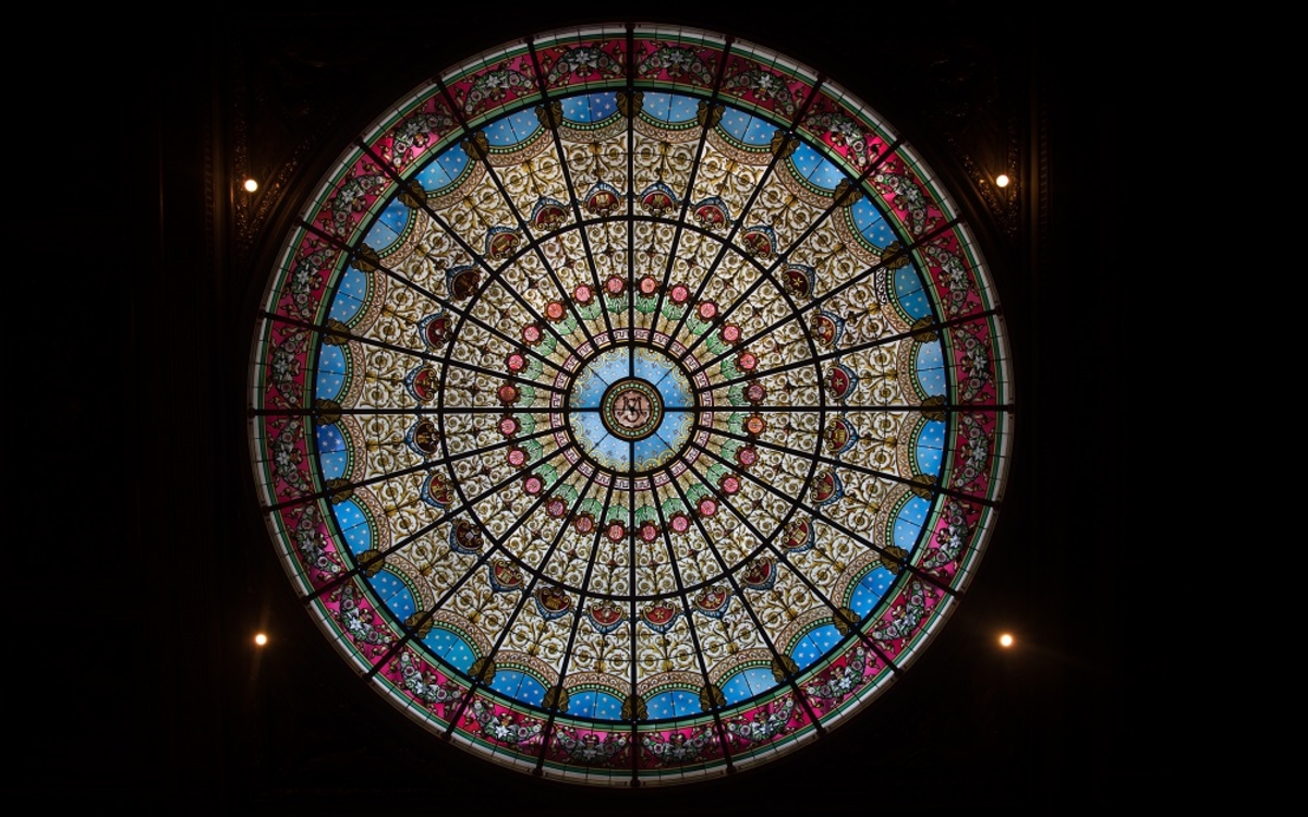 Les plus beaux vitraux des églises parisiennes