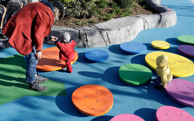 Aire de jeux Nelson Mandela, 1er