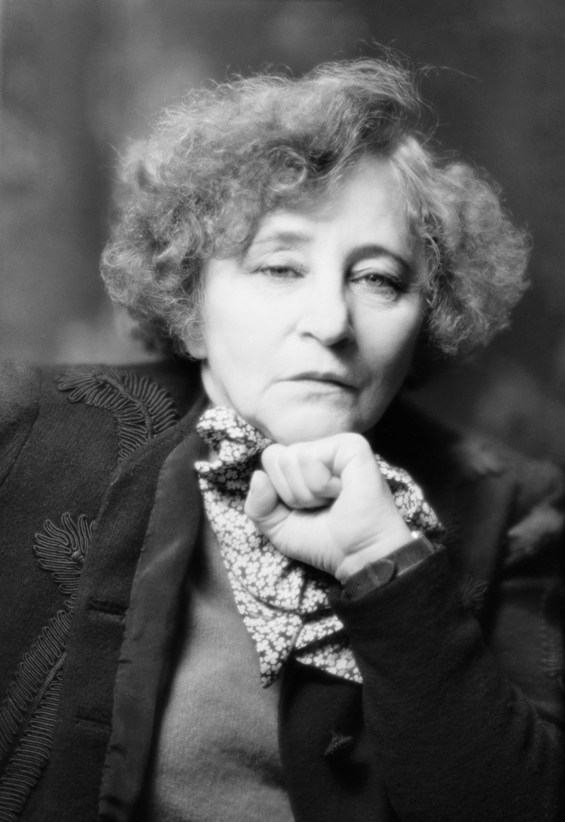 Colette (1873-1954), écrivain français, en 1939.