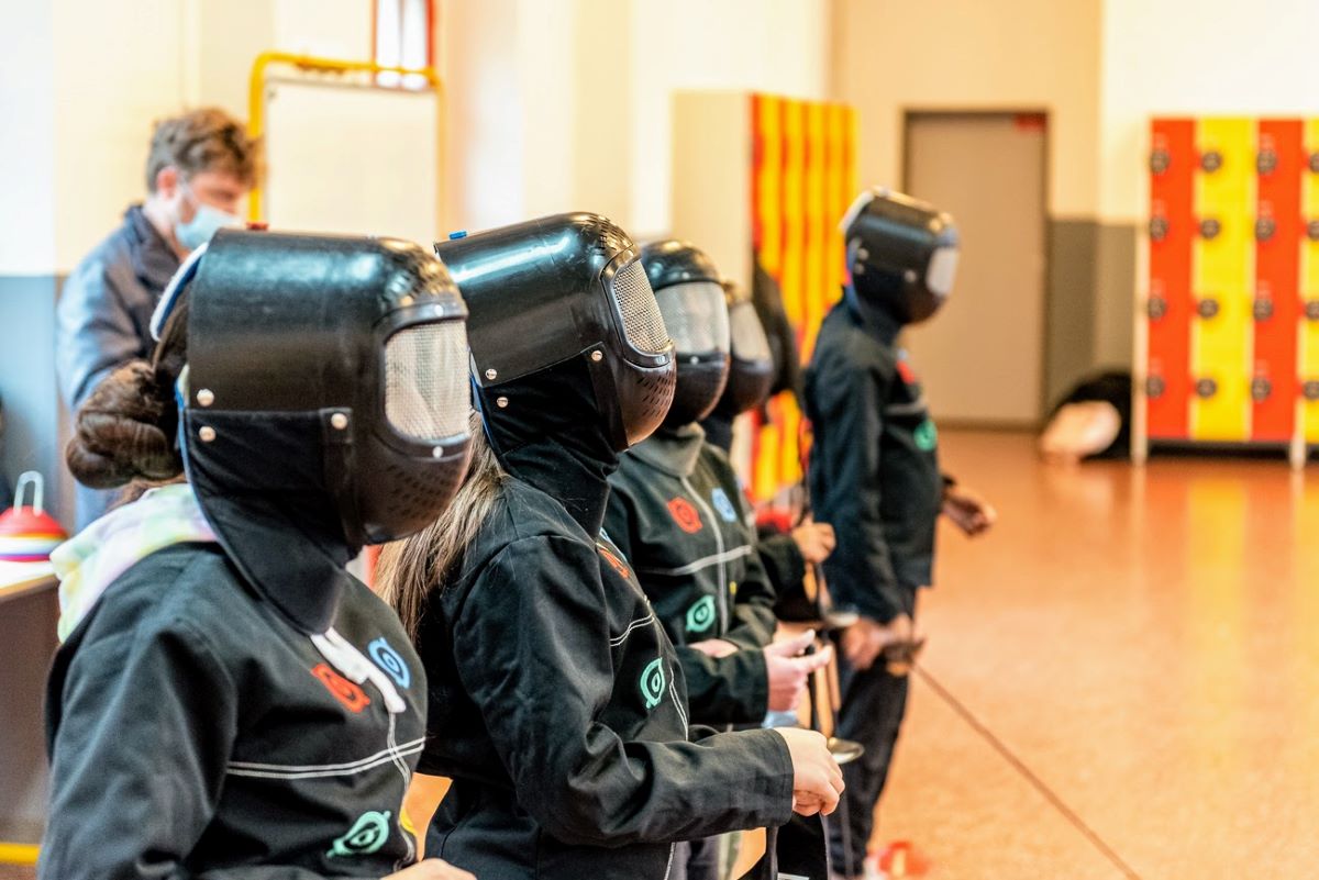 Escrime au collège Colette Besson (20e)