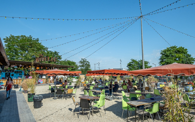 https://www.sortiraparis.com/actualites/fete-de-la-musique/articles/143693-fete-de-la-musique-2022-a-paris-open-air-gratuit-au-hasard-ludique#:~:text=Le%20Hasard%20Ludique%20c%C3%A9l%C3%A8bre%20les,Master%20Phil%20en%20dj%20set.