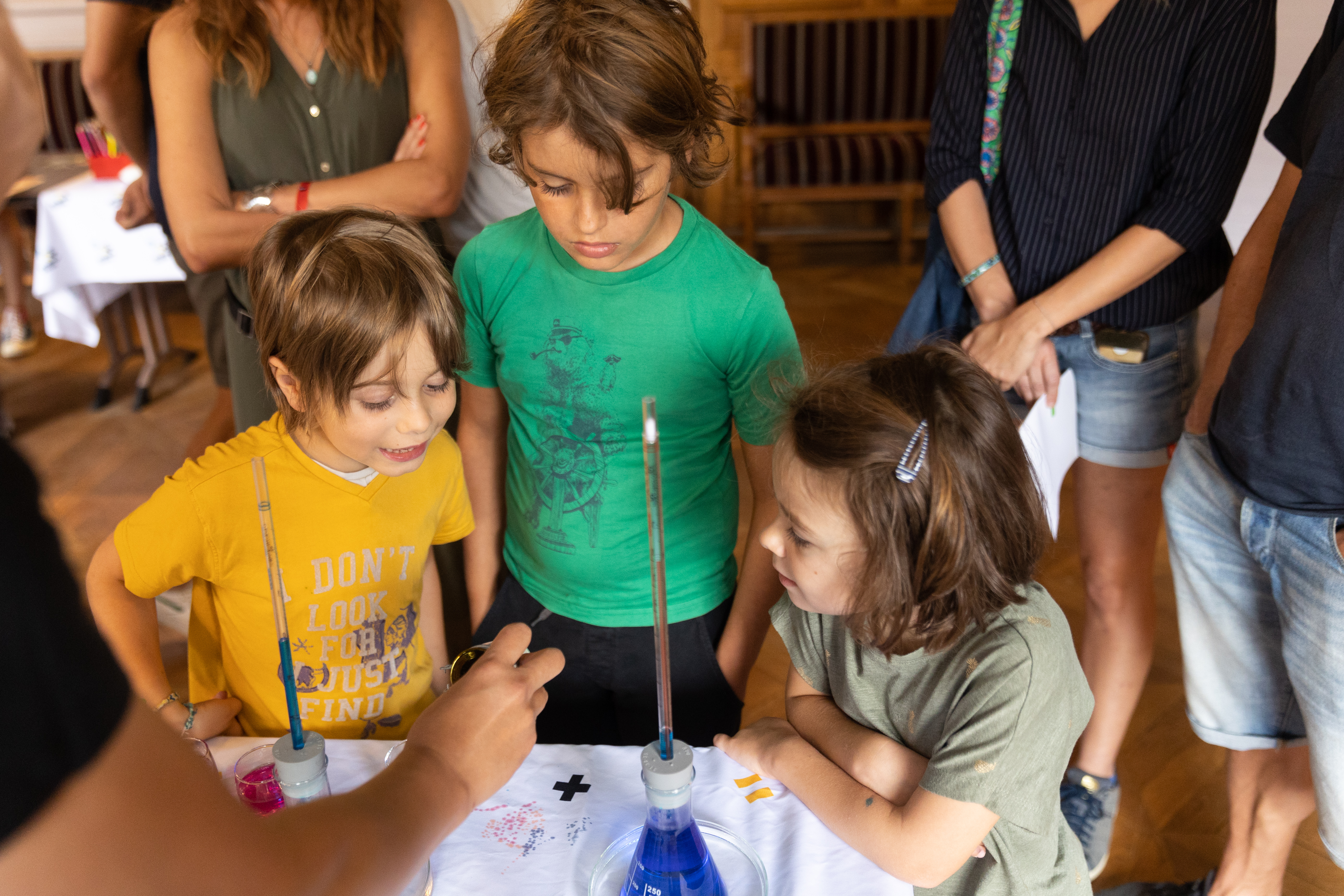 Enfants à l'académie du climat