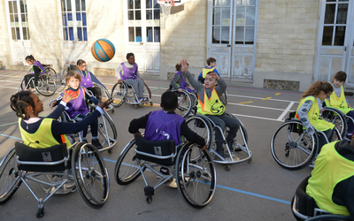 Ecole labélisée JO 2024 PVP Handisport et langue des signes école Riblette 20e 2019 Sport toujours en activités